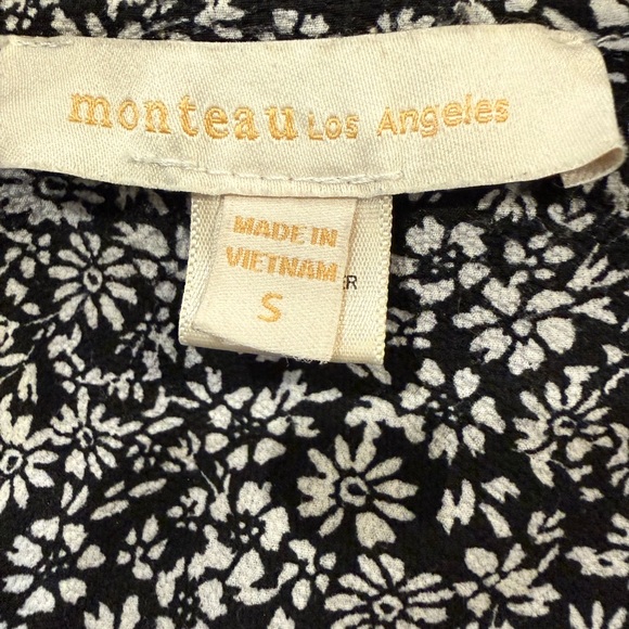 Monteau Los Angeles Black & White Floral Smocked Waist Blouse Size S Puff Sleeve - Picture 4 of 7